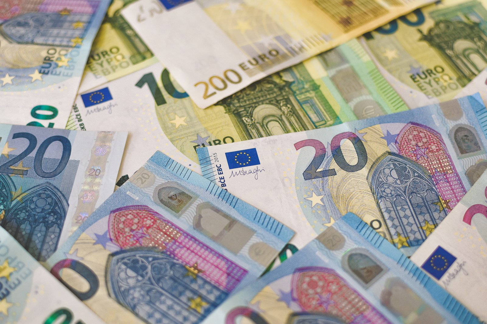 Placer 100 000 euros : Les meilleures options d&rsquo;investissement